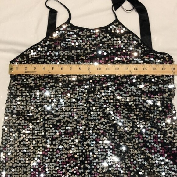 Victorias Secret Silver Sequined Top Halter Size Small Party Holiday Y2K… - Picture 7 of 10